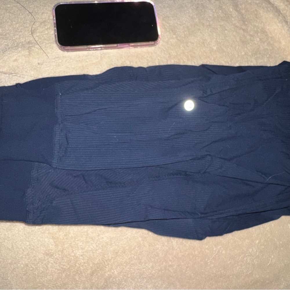 6 bundle Lululemon Athletica Dark Leggings - Picture 7 of 12